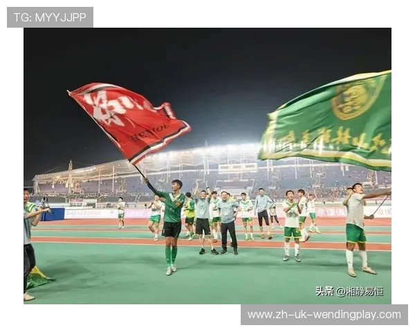 足球红牌罚下对球队战术调整和比赛走势的影响 足球红牌罚下对球队战术调整和比赛走势的影响